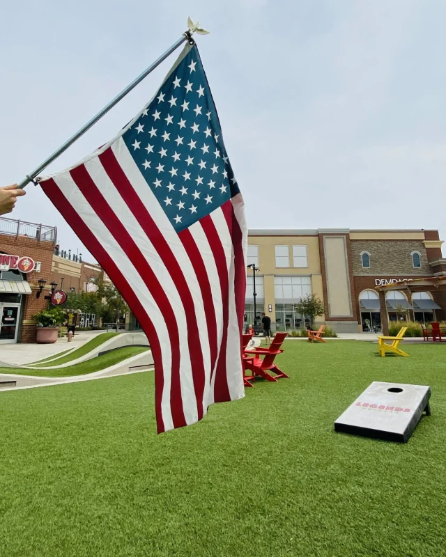 Happy Memorial Day! Today we honor and remember the brave men and women who gave everything for our freedom. Wishing you a meaningful day of reflection, gratitude, and time well spent with loved ones.❤️🇺🇸