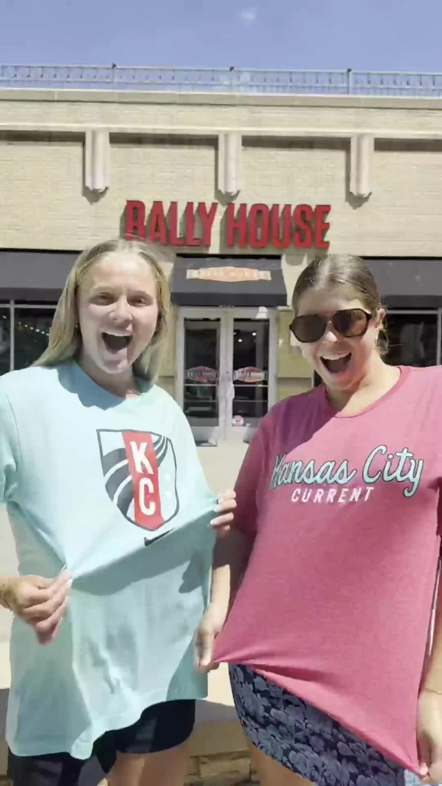 @rally_house coming in hot with all the gear—no matter who you’re repping, they’ve got you covered. 🔥🧢 @kc_monarchs @sportingkc @kcroyals @kccurrent⁠
⁠
#rallyhouse #cominginhot #repyourteam #gearedup #kcpride #sportingkc #kcmonarchs #kccurrent #royalsnation